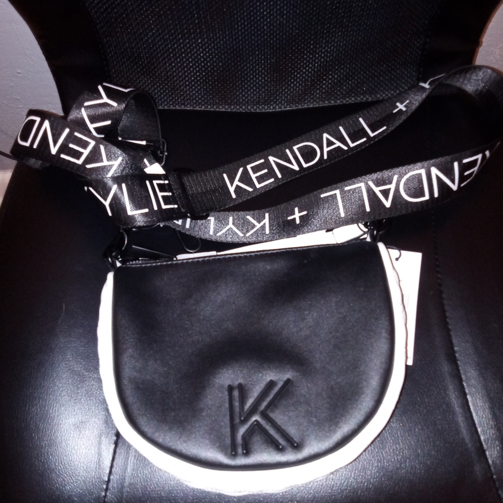 Kendall + Kylie women's purse NWT